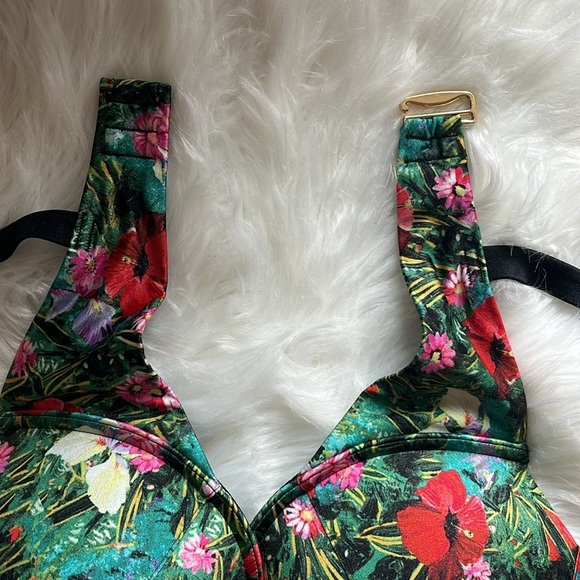 NWOT Victoria’s Secret Bombshell Bikini Brazilian Tropical Top 34DD Bottoms L - Picture 4 of 12